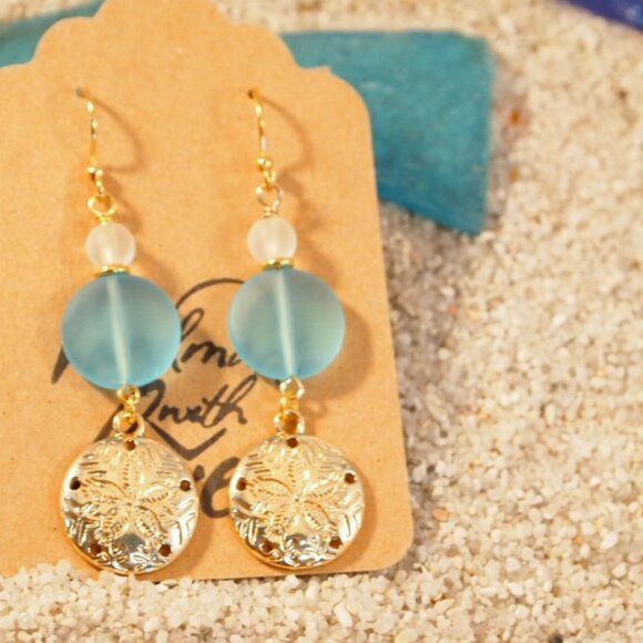 Gold Starfish Earrings Nautical Earrings Dangle Pierced or Clip-on earrings - Picture 1 of 8